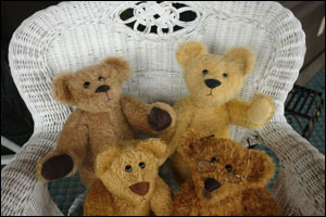 Image of 2 Teddy Bears on a Chair